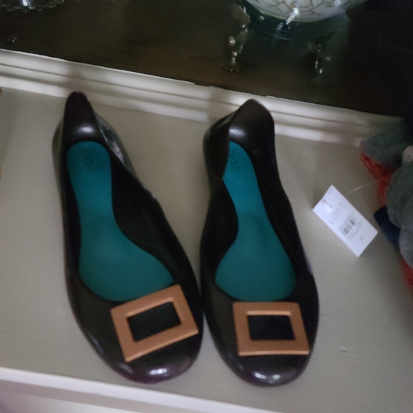 Oka-b Brown waterproof ballet flats, 8, 38EU, EUC - Picture 1 of 3